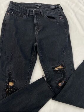 Judy Blue Washed Black Distressed Skinny Jeans
